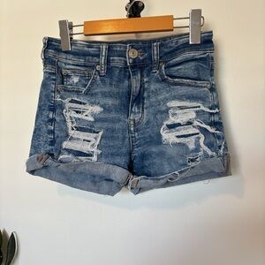 American Eagle Outfitters | Size 4 |Distressed Denim Shorts Cuffed Hem